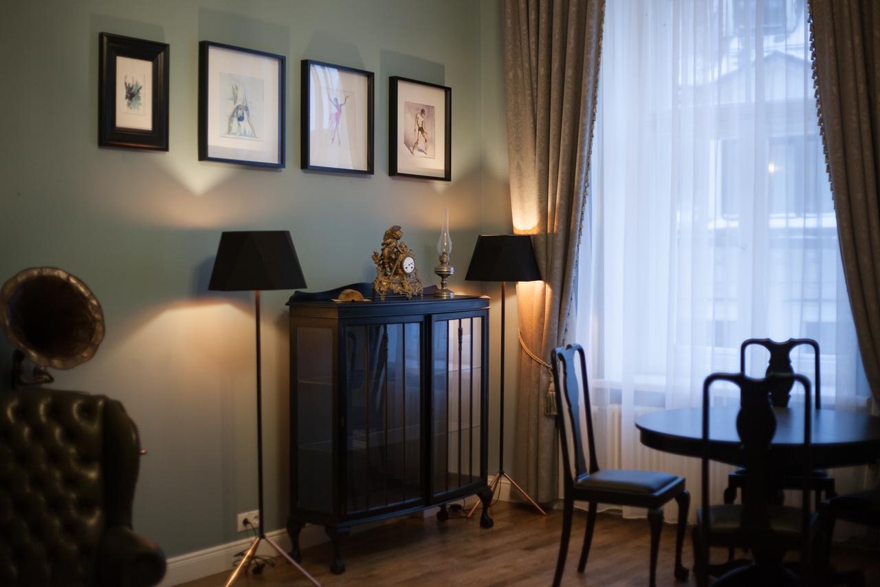 Sherlock Art Hotel Riga Dış mekan fotoğraf