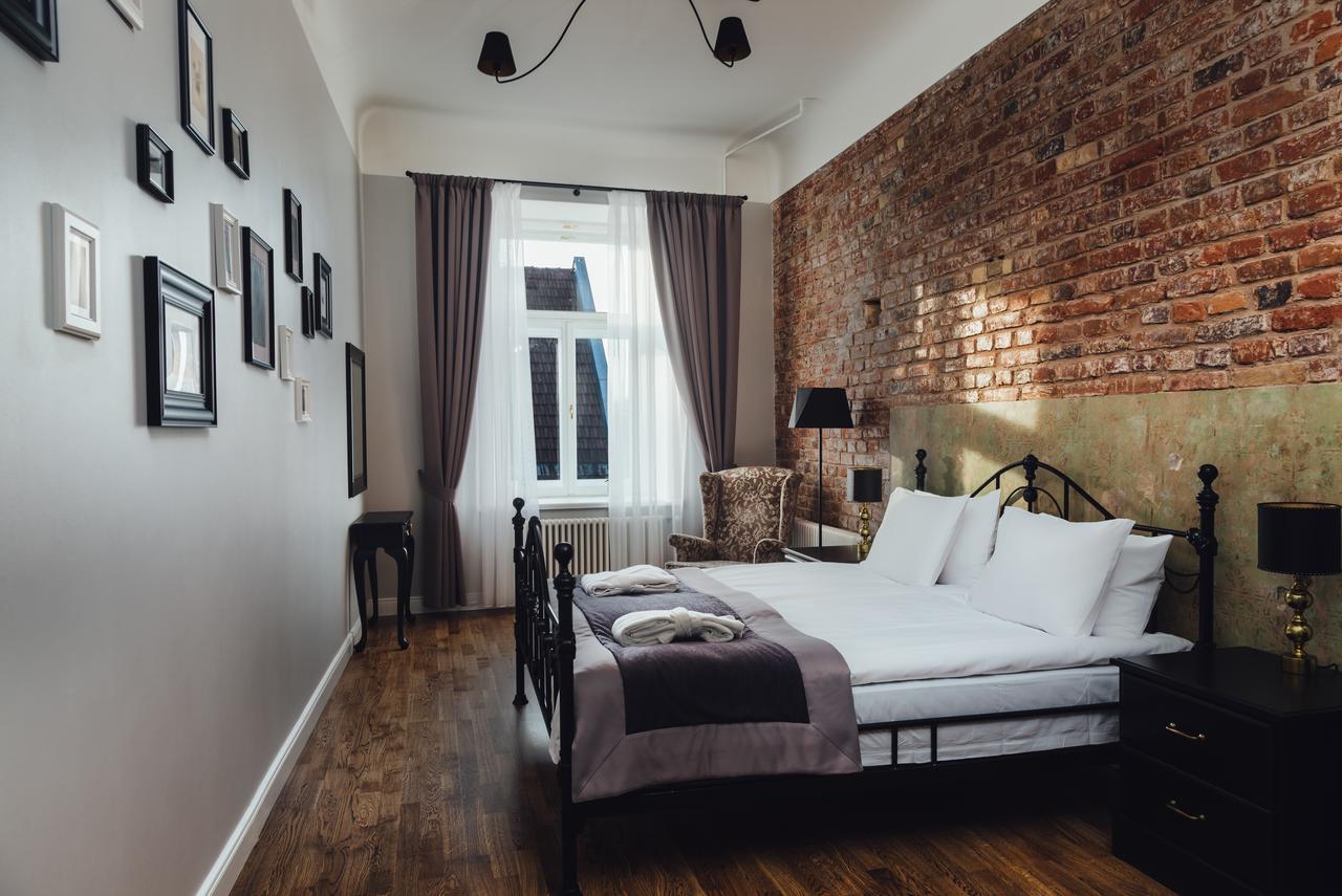 Sherlock Art Hotel Riga Dış mekan fotoğraf