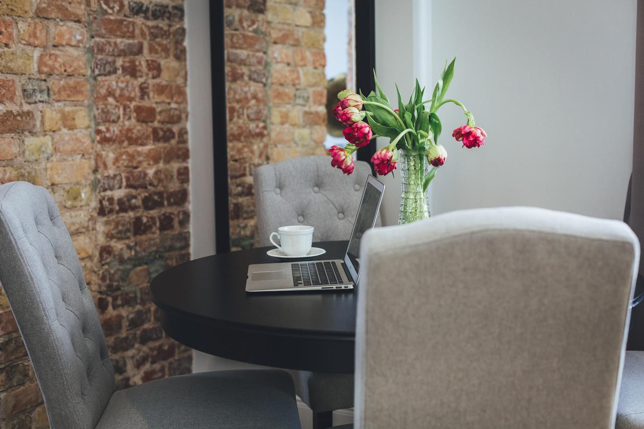 Sherlock Art Hotel Riga Dış mekan fotoğraf