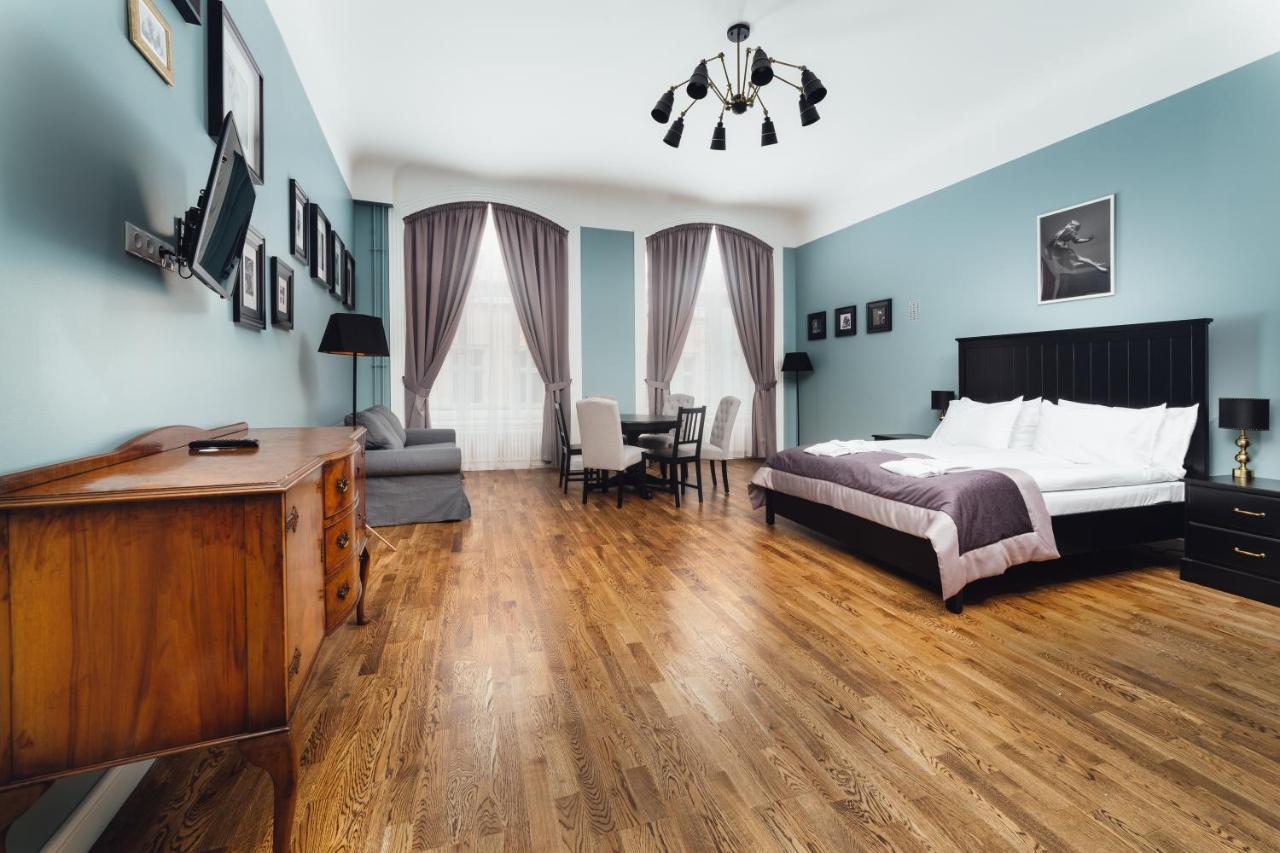 Sherlock Art Hotel Riga Dış mekan fotoğraf